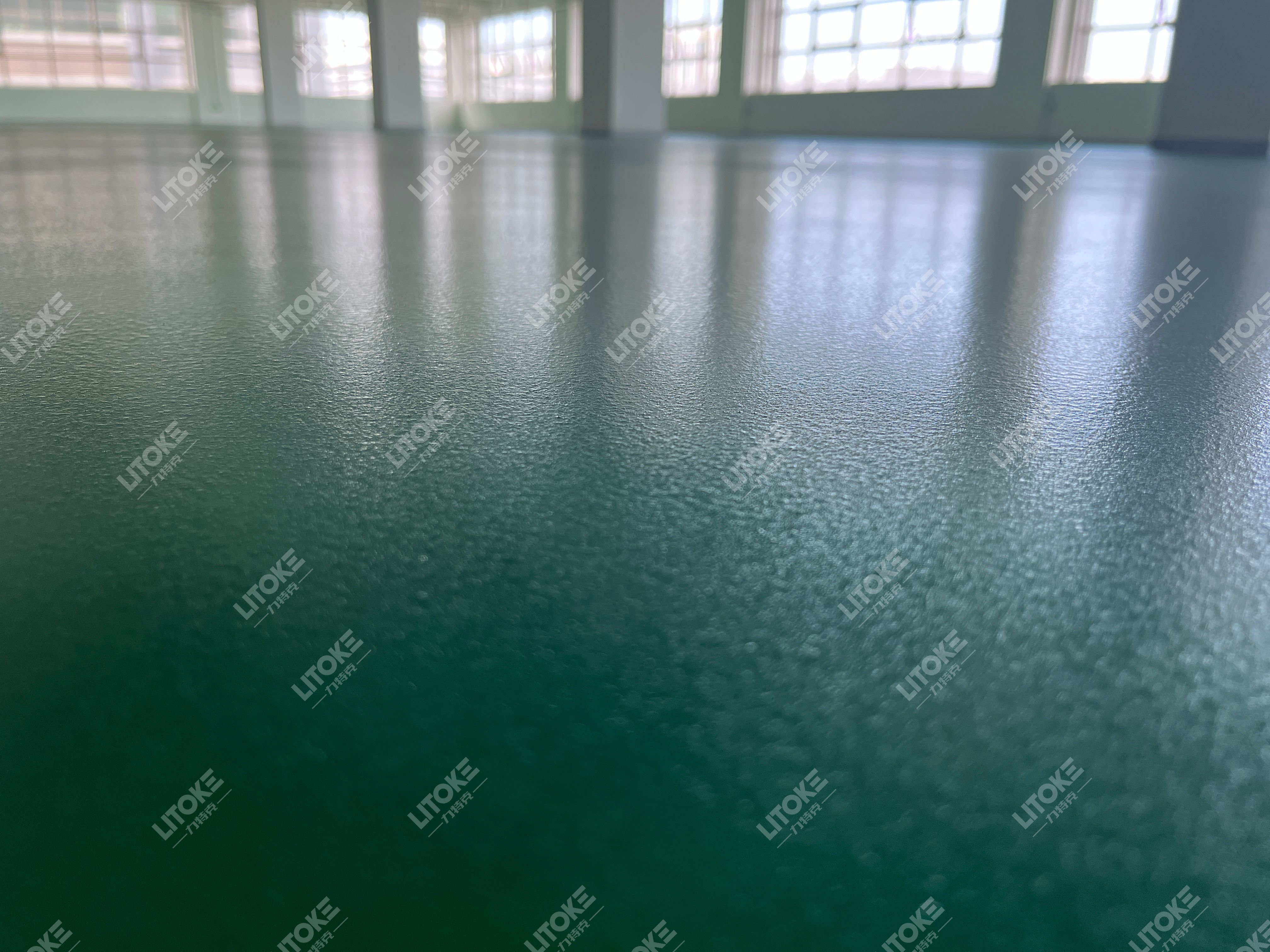 廠房舊環氧地坪漆起皮脫落如何翻新？